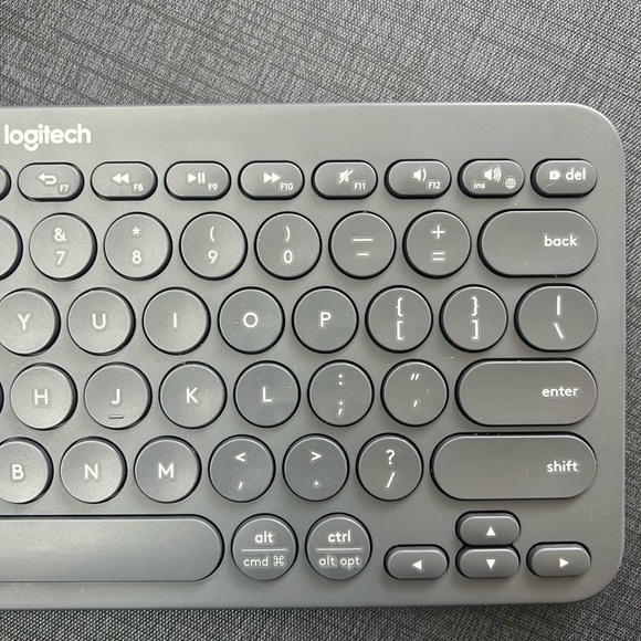 Logitech Bluetooth Keyboard K380 - Picture 7 of 9